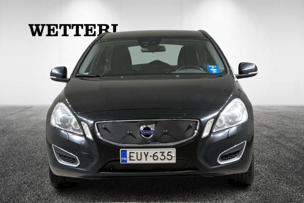 VOLVO V60 2012