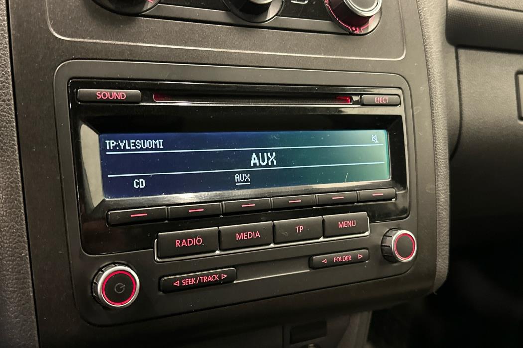 VOLKSWAGEN Caddy 2012