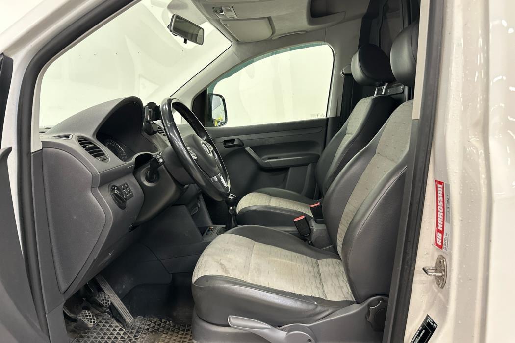 VOLKSWAGEN Caddy 2012