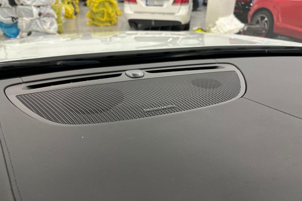VOLVO V90 2024