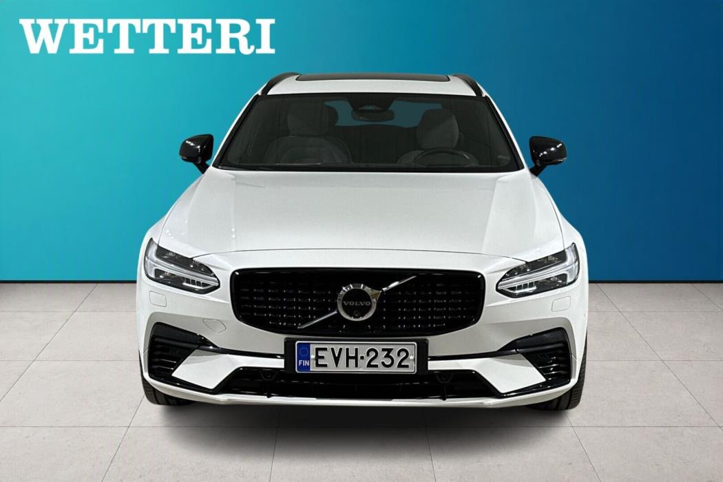 VOLVO V90 2024