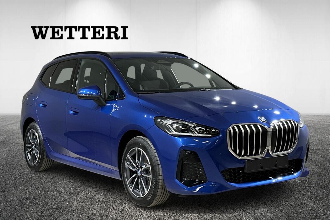 BMW 225 2026