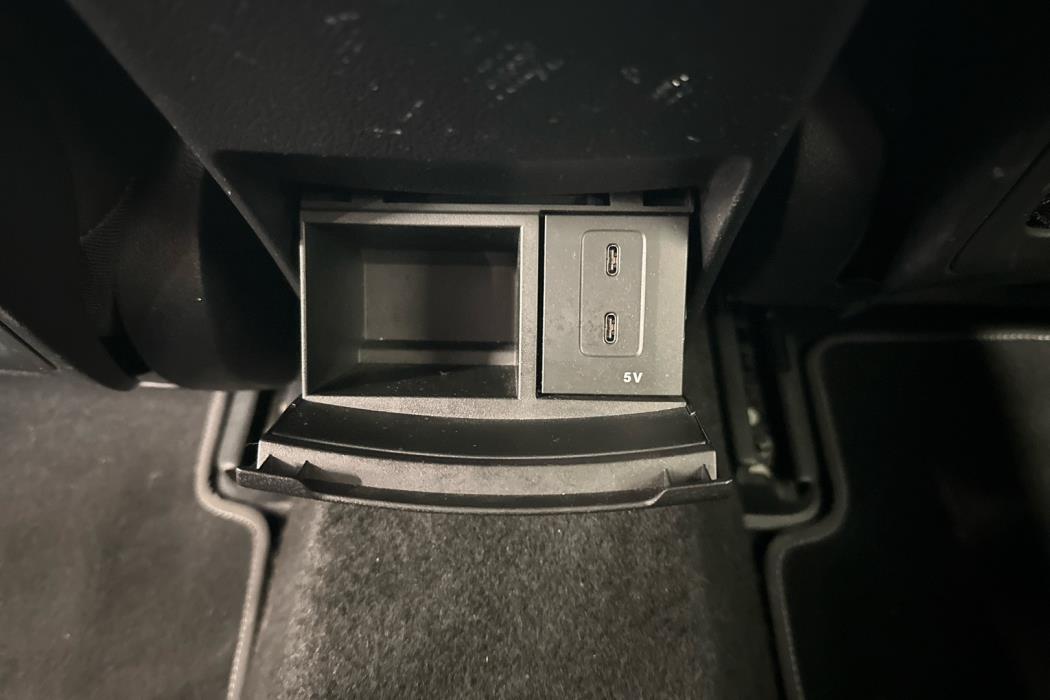 MERCEDES-BENZ A 2020