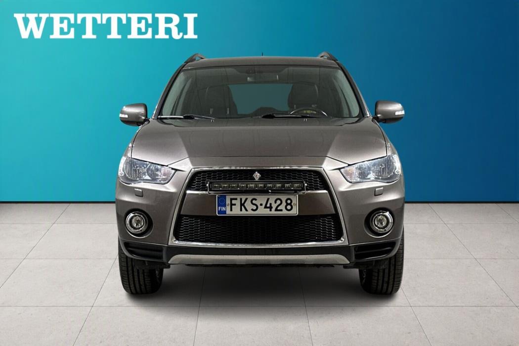 MITSUBISHI Outlander 2012