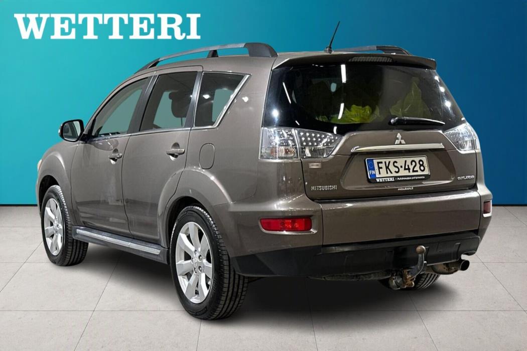 MITSUBISHI Outlander 2012