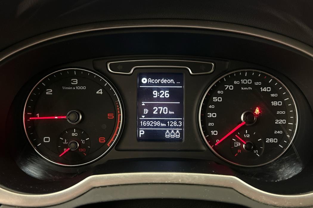 AUDI Q3 2014