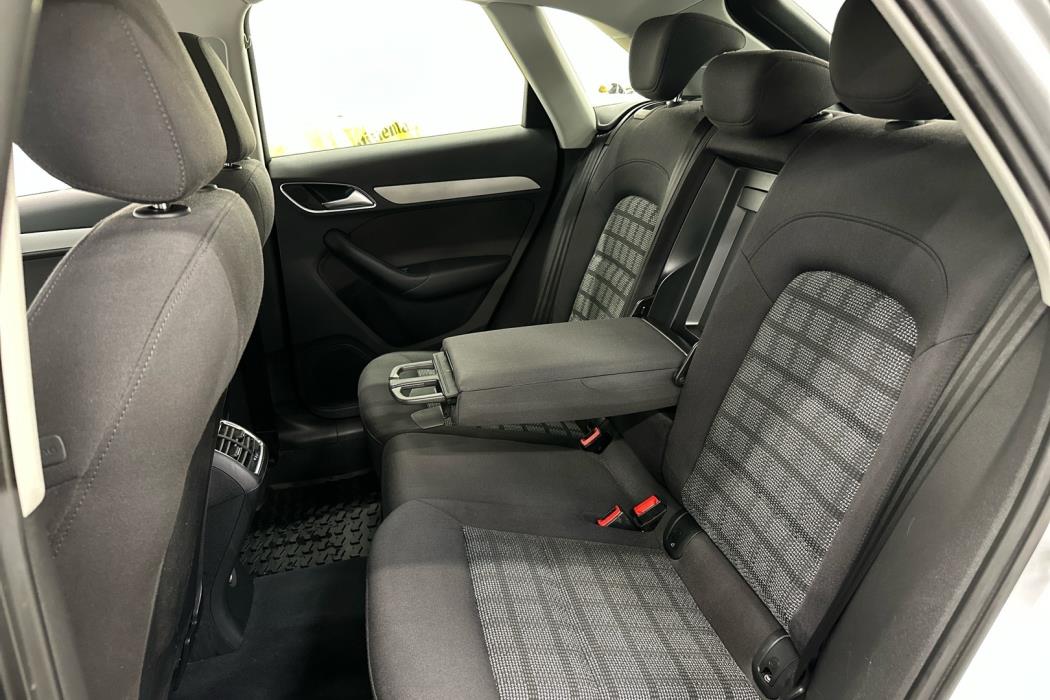 AUDI Q3 2014