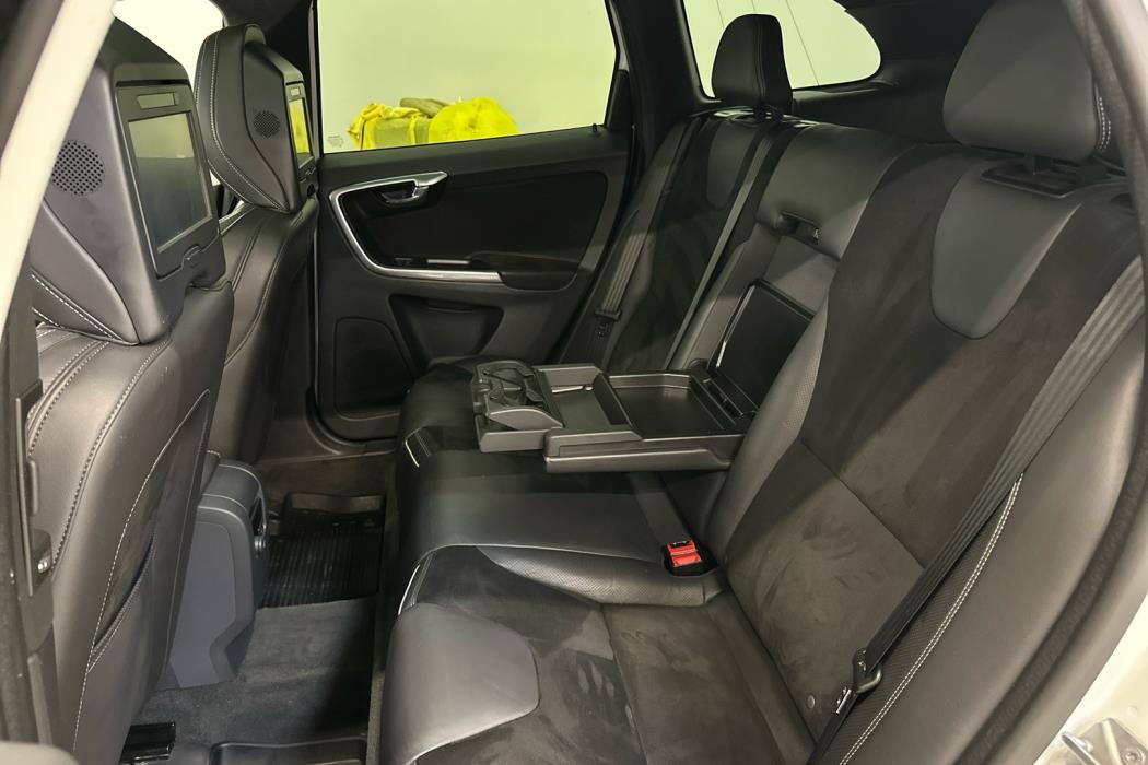 VOLVO XC60 2016