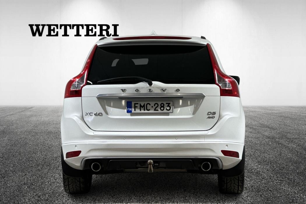 VOLVO XC60 2016