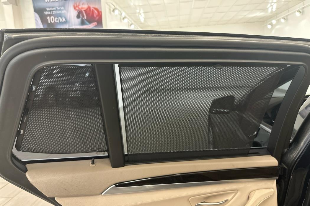 BMW 530 2011