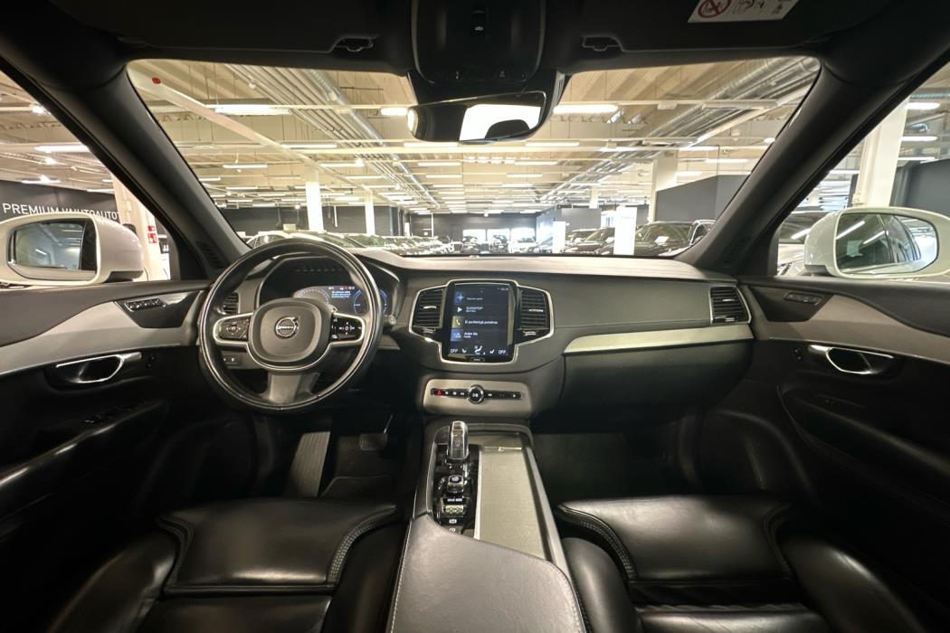 VOLVO XC90 2018
