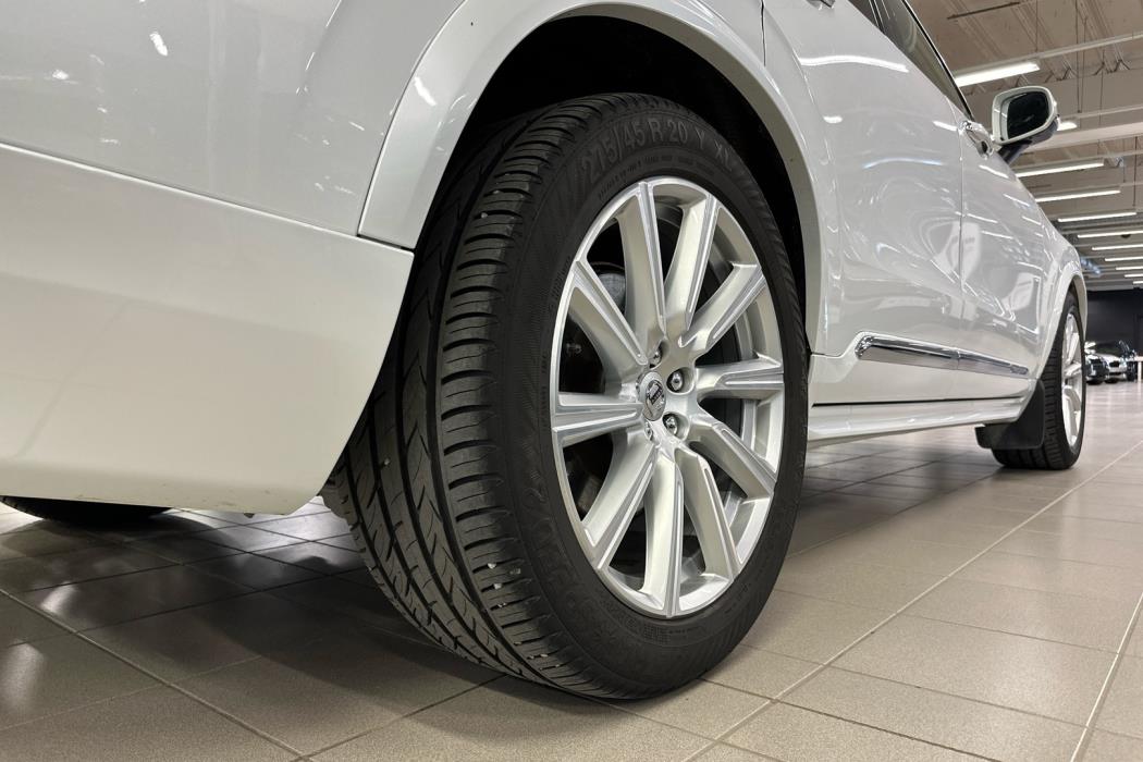 VOLVO XC90 2018