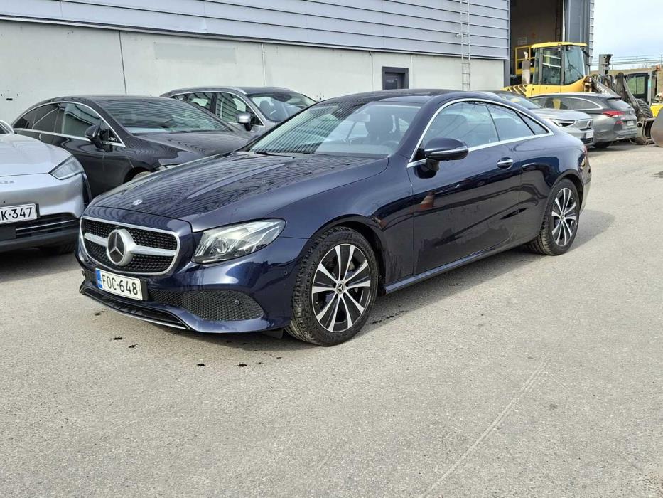 MERCEDES-BENZ E 2019