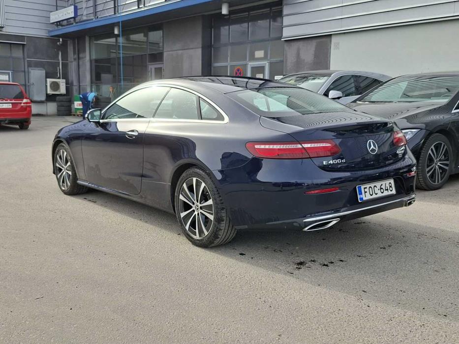 MERCEDES-BENZ E 2019