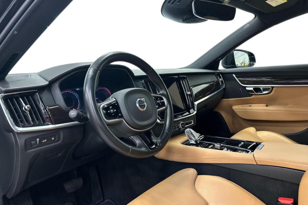 VOLVO V90 2019