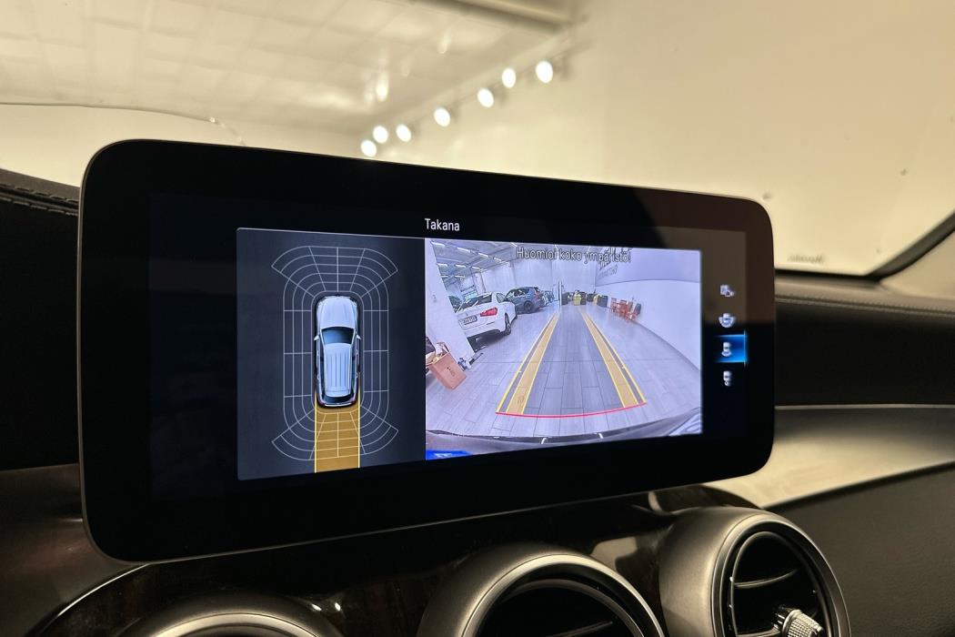 MERCEDES-BENZ GLC 2021