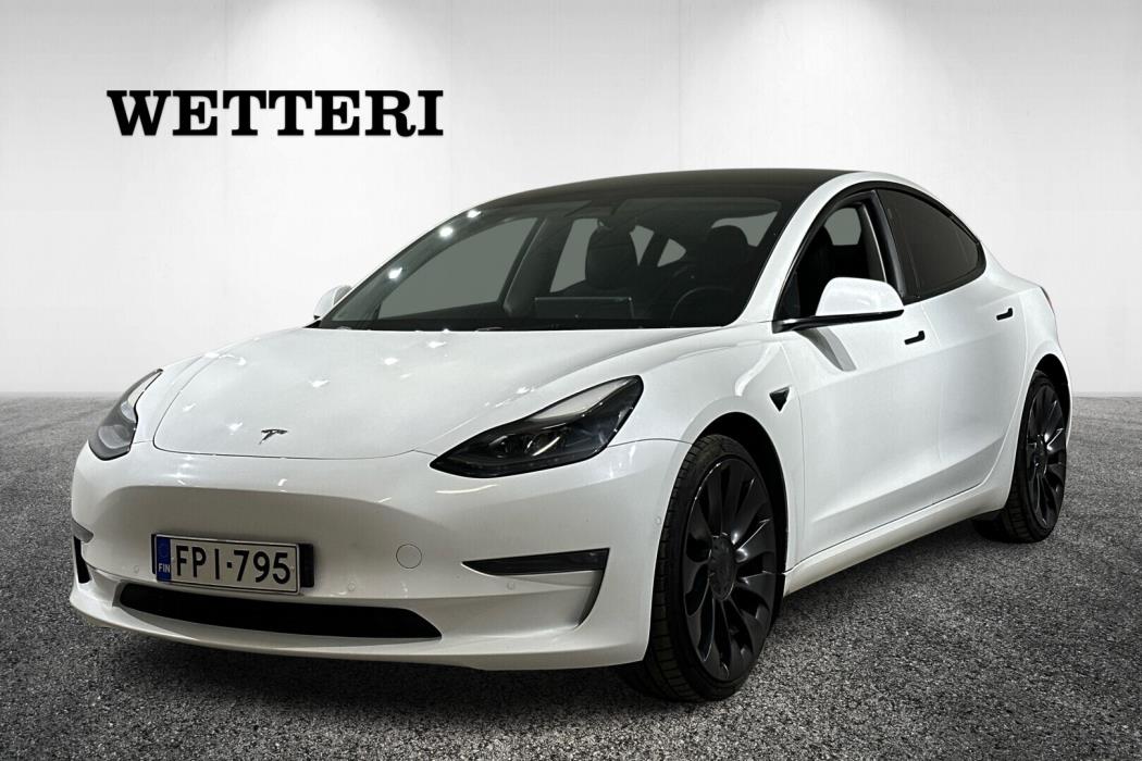 TESLA Model 3 2021