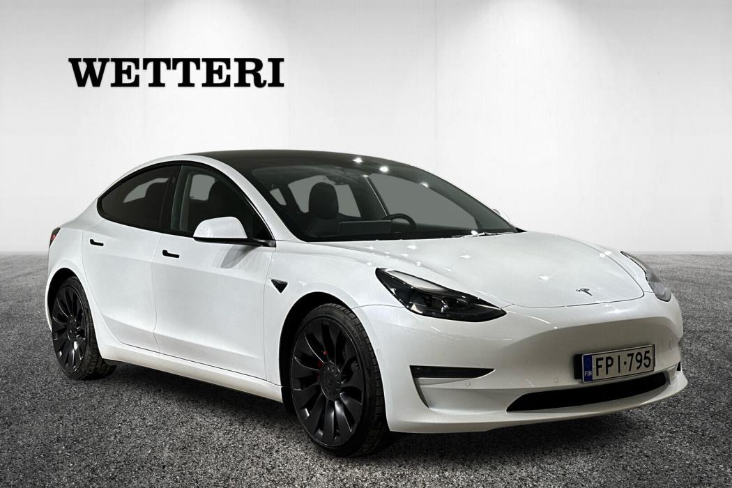 TESLA Model 3 2021