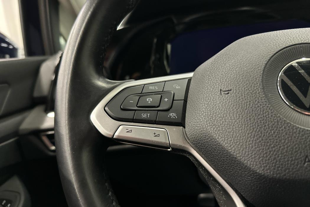 VOLKSWAGEN Golf 2020