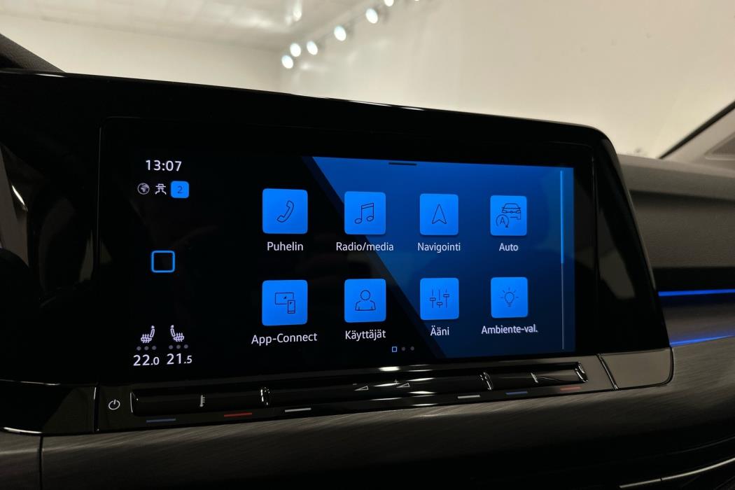 VOLKSWAGEN Golf 2020