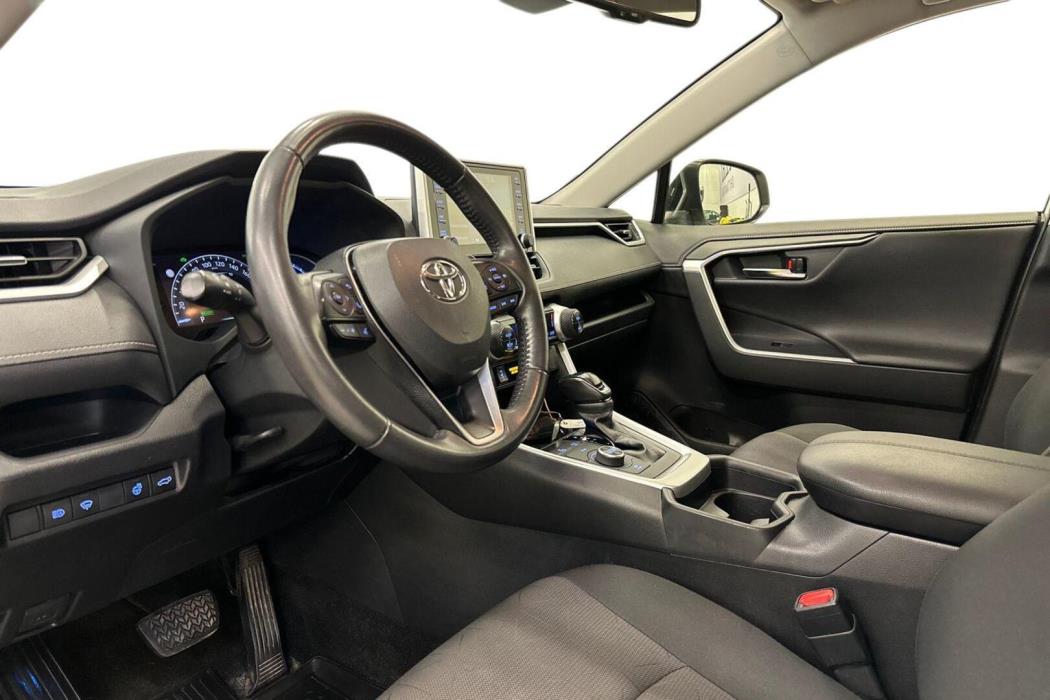 TOYOTA RAV4 2021
