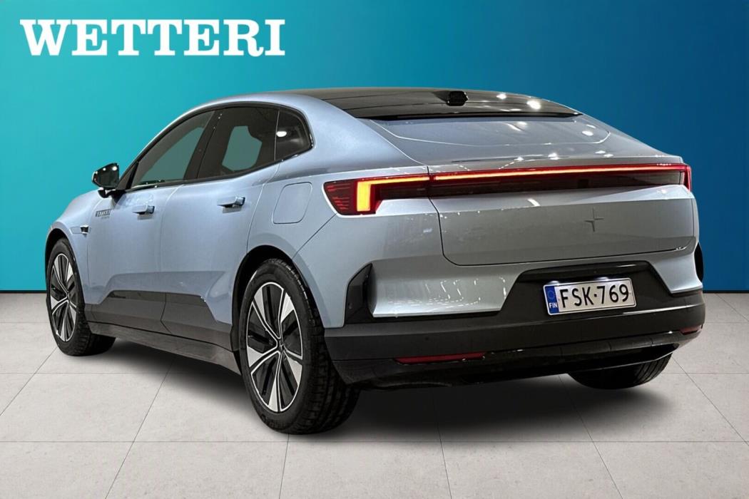POLESTAR 4 2026