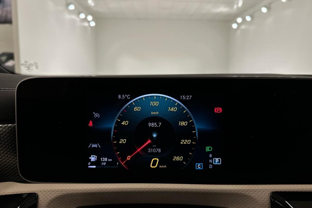 MERCEDES-BENZ CLA 2019