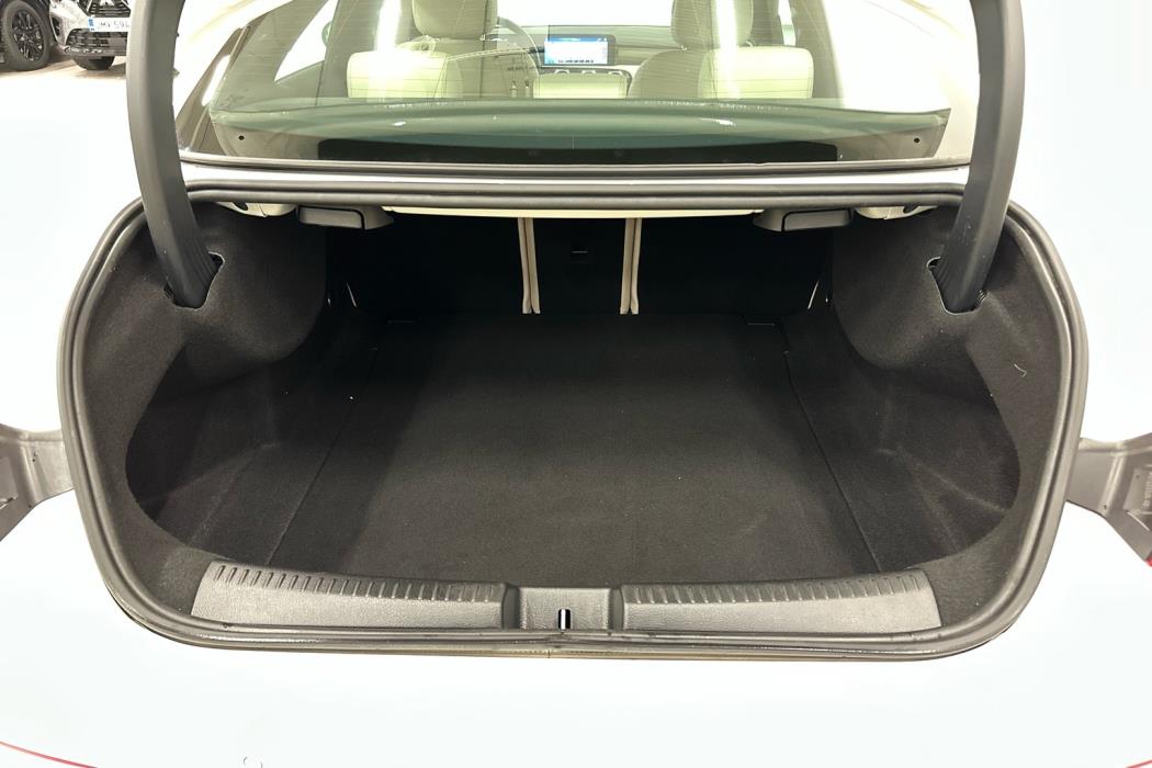 MERCEDES-BENZ CLA 2019