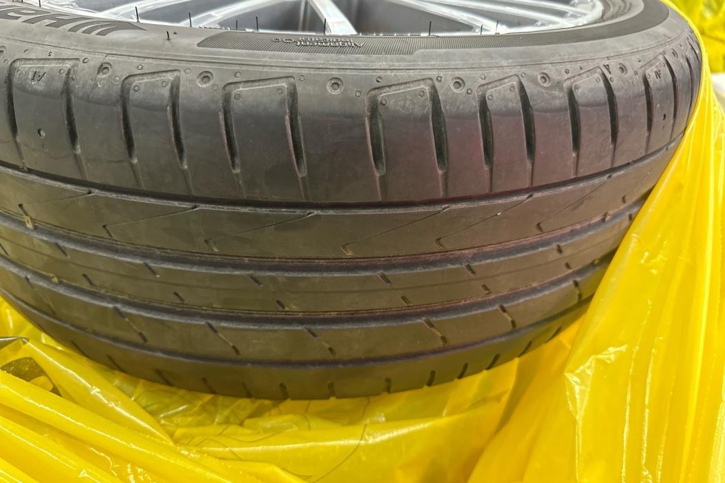 MERCEDES-BENZ CLA 2019