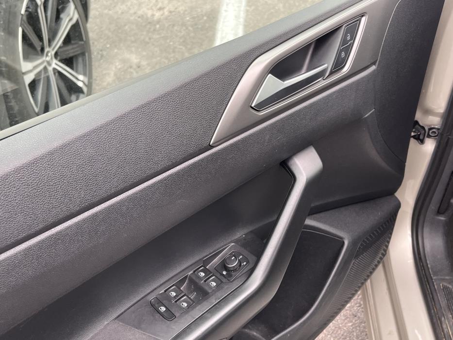 VOLKSWAGEN Polo 2019