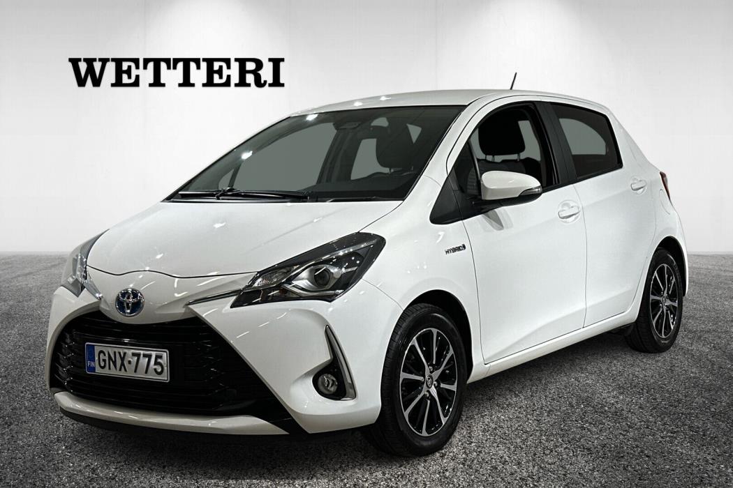 TOYOTA Yaris 2019