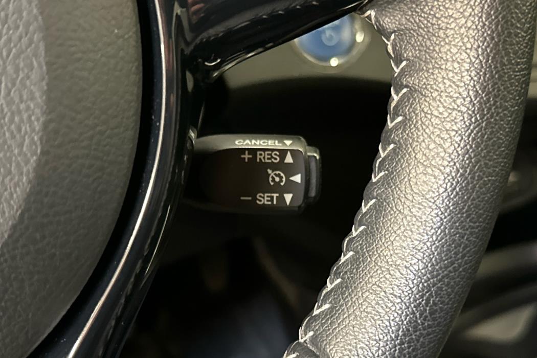TOYOTA Yaris 2019