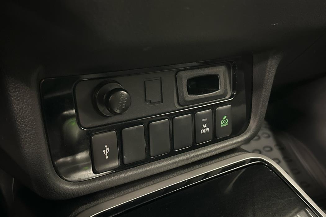 MITSUBISHI Outlander PHEV 2021