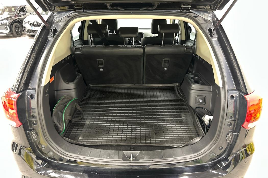 MITSUBISHI Outlander PHEV 2021