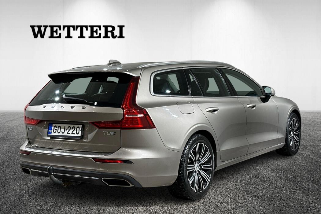 VOLVO V60 2019