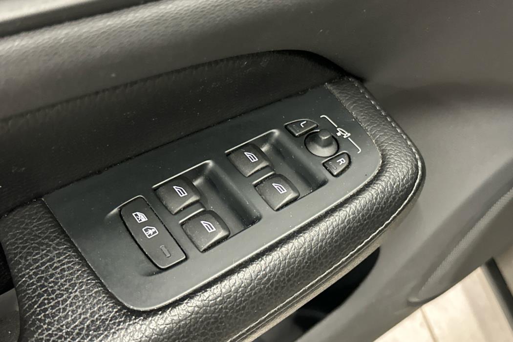 VOLVO V60 2019