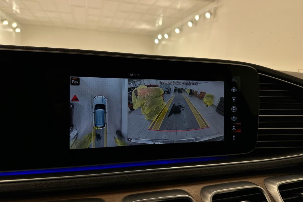 MERCEDES-BENZ GLE 2021