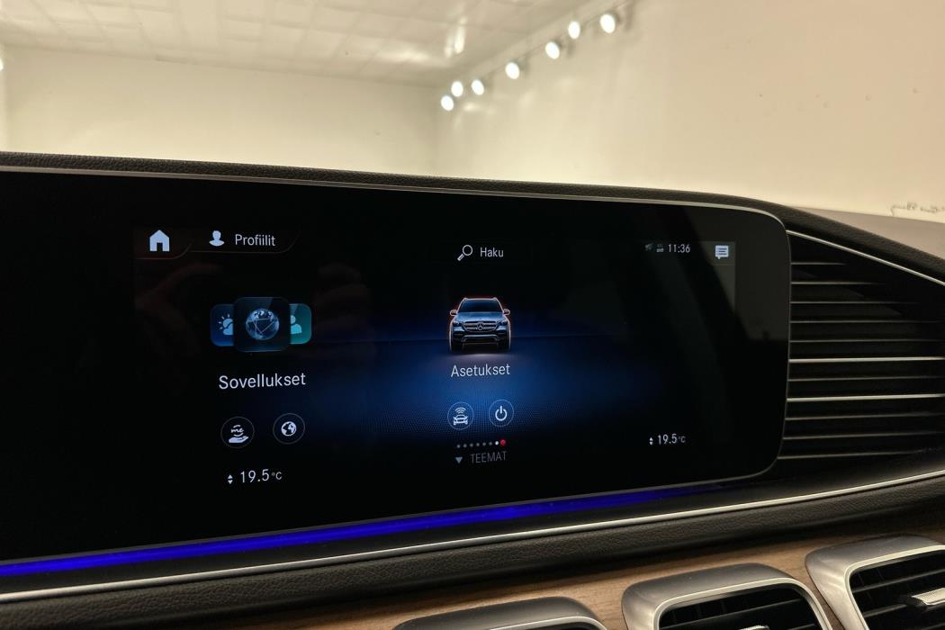 MERCEDES-BENZ GLE 2021