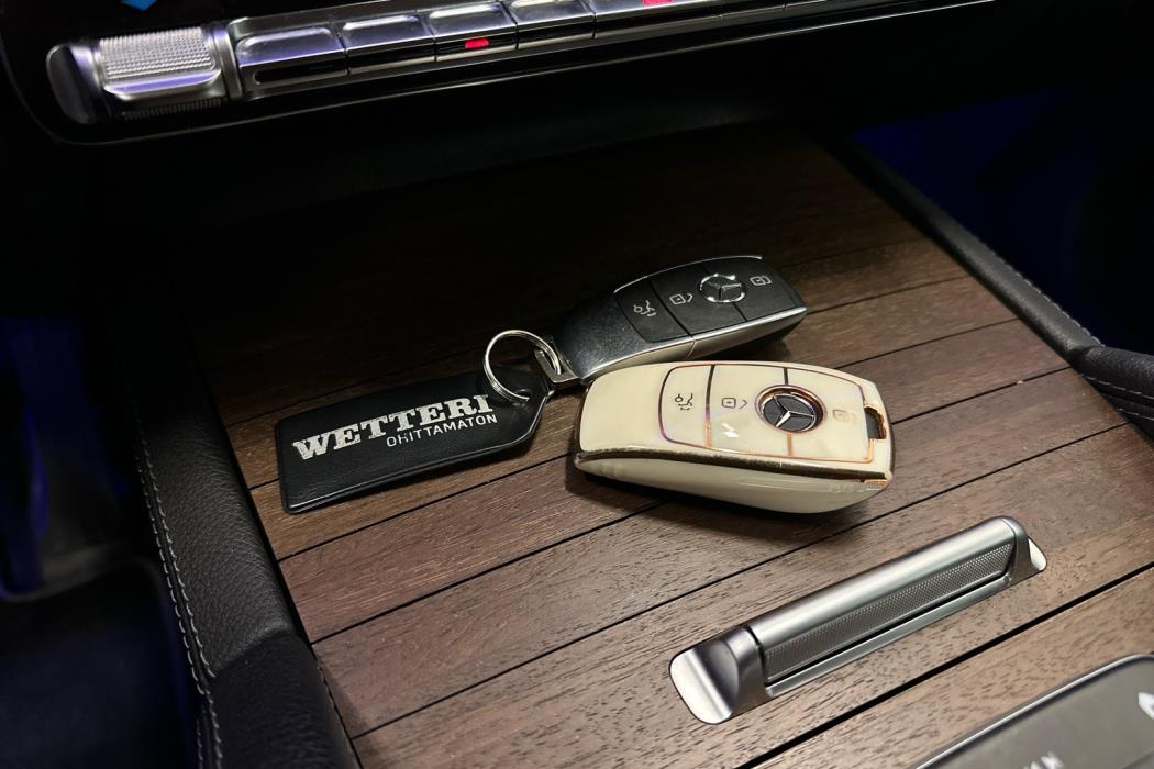 MERCEDES-BENZ GLE 2021