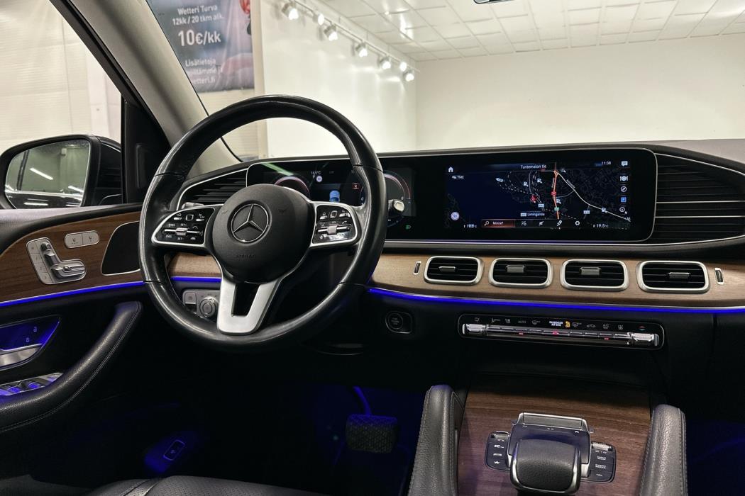 MERCEDES-BENZ GLE 2021