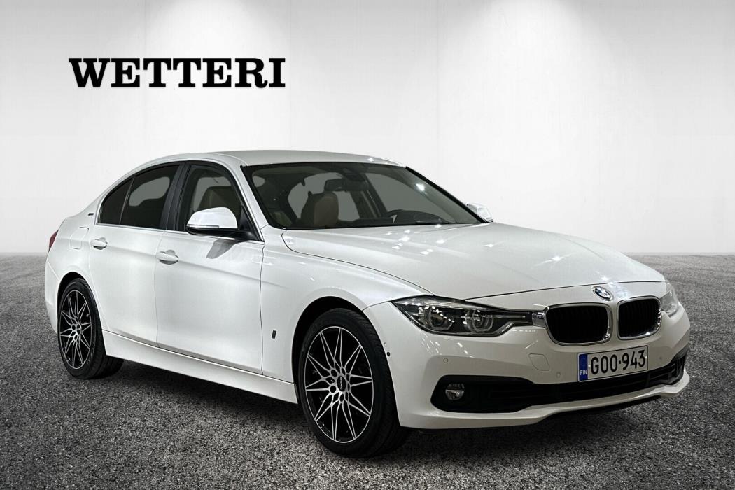 BMW 330 2016