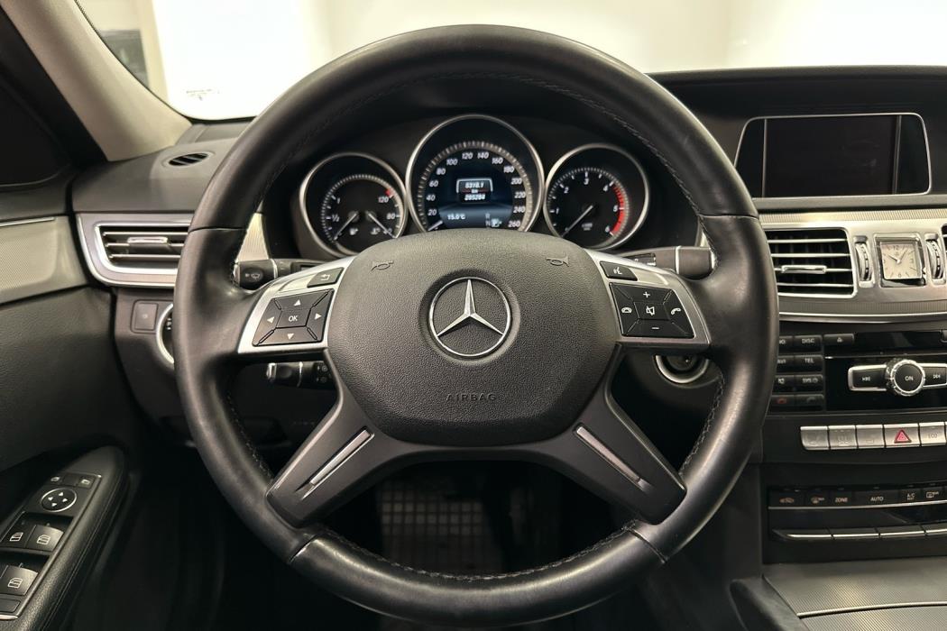 MERCEDES-BENZ E 2014
