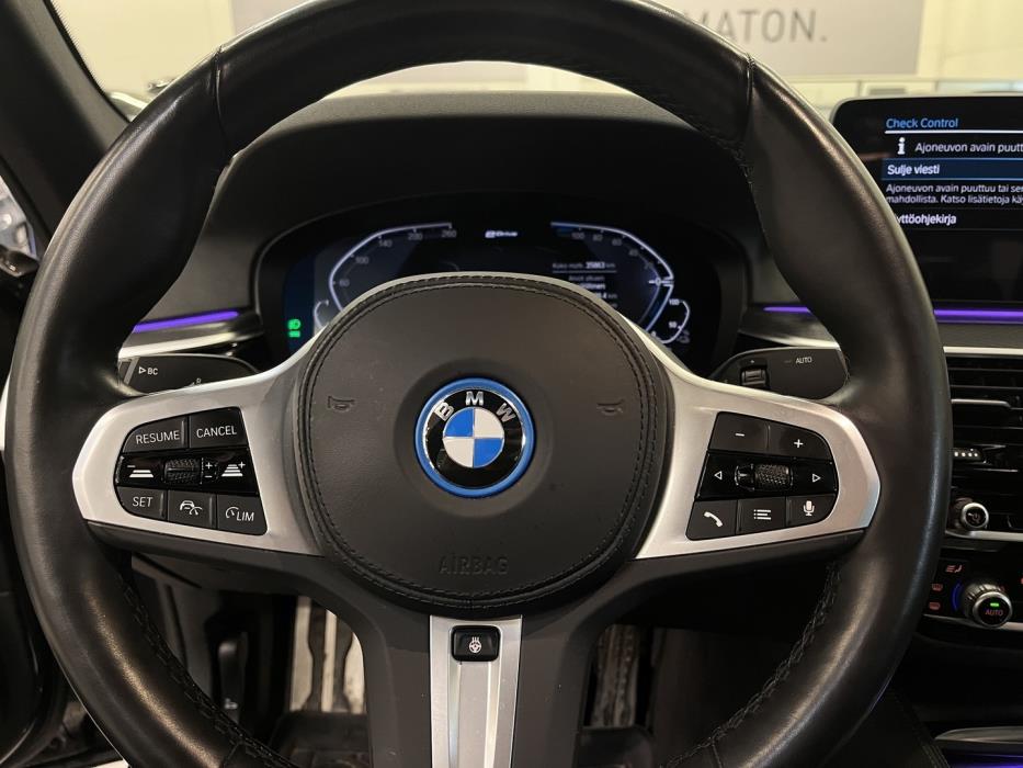BMW 530 2022