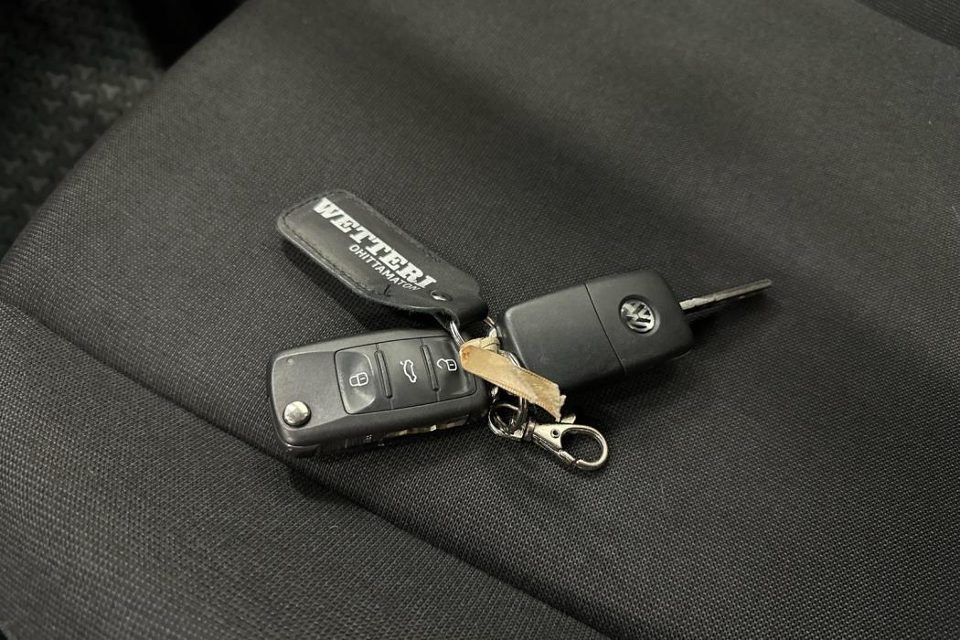 VOLKSWAGEN up! 2020