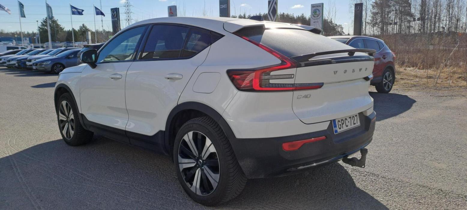 VOLVO C40 2023