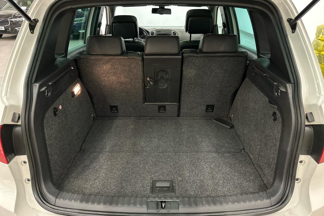 VOLKSWAGEN Tiguan 2013