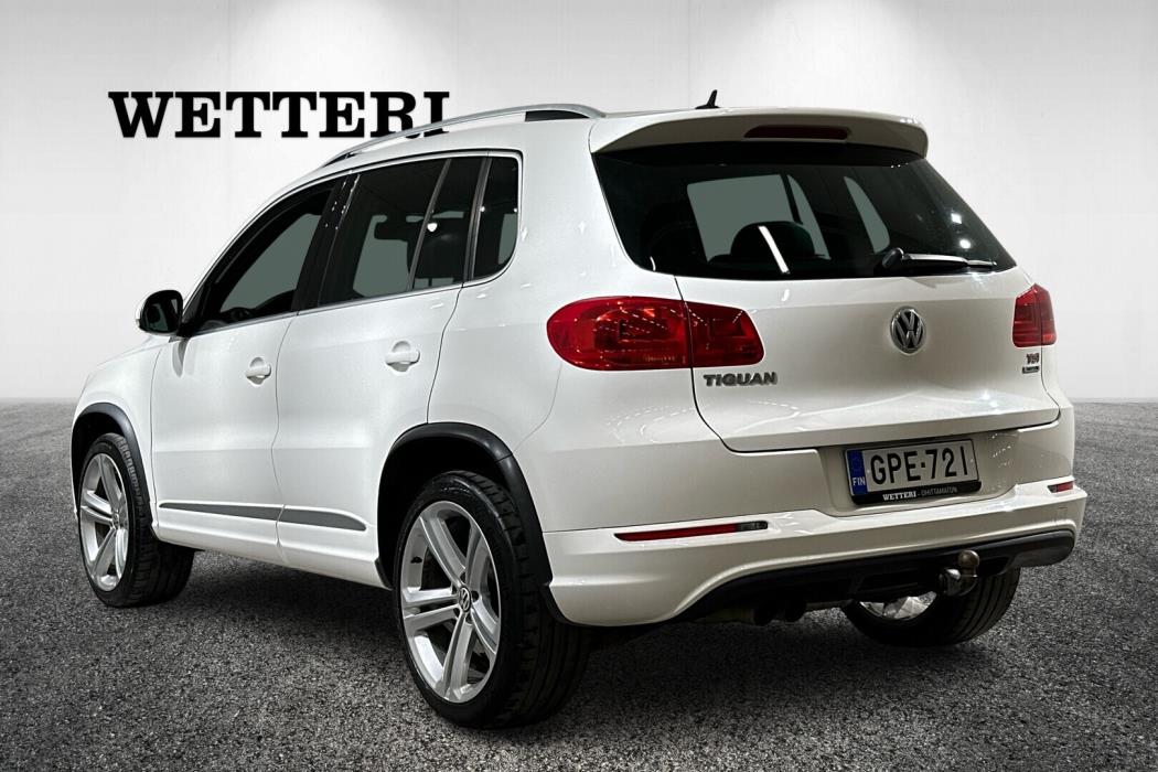 VOLKSWAGEN Tiguan 2013