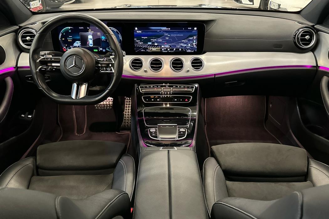 MERCEDES-BENZ E 2021