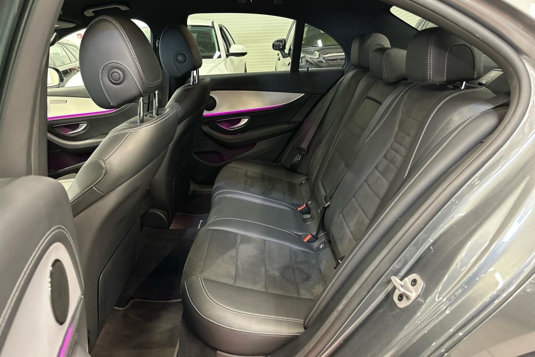 MERCEDES-BENZ E 2021