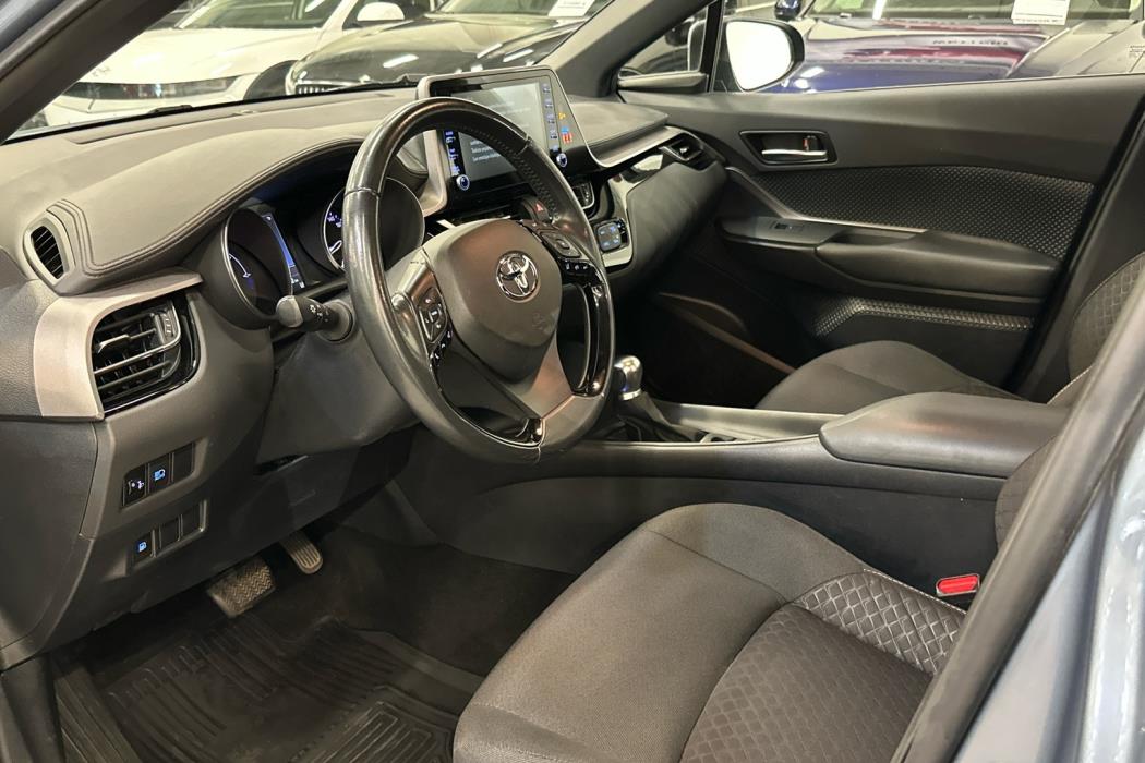 TOYOTA C-HR 2022